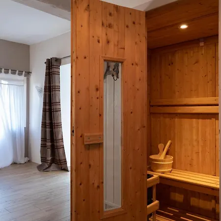 Hotel Charme Au Fil De L'eau *