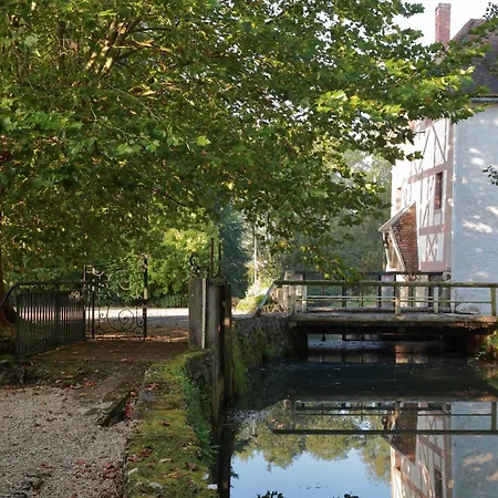 Charme Au Fil De L'eau