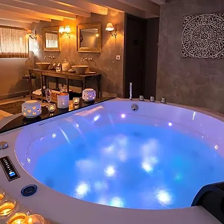 Отель Charme Au Fil De L'eau Vendieres