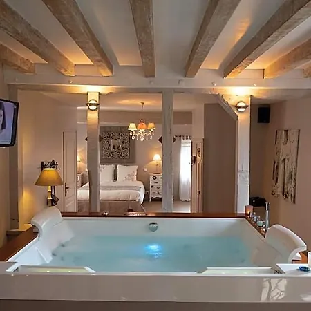Charme Au Fil De L'eau Отель