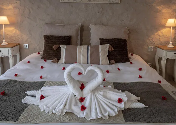 Charme Au Fil De L'eau Hotel Vendieres