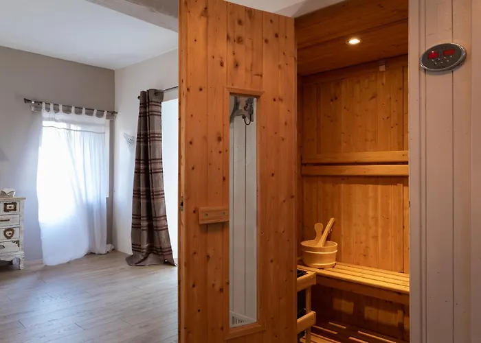 Hotel Charme Au Fil De L'eau *