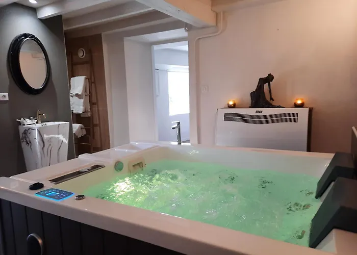 Charme Au Fil De L'eau *