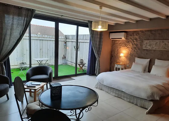 Charme Au Fil De L'eau Hotel